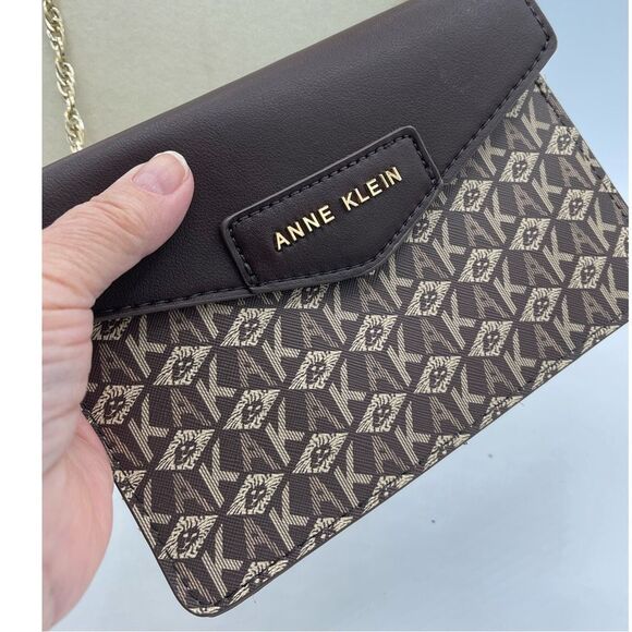 Anne Klein logo envelope shoulder bag clutch - Picture 3 of 8